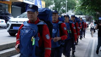 读特第一线 | 赶赴土耳其！深圳公益救援队17名队员继续增援