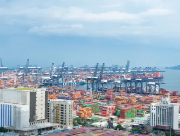3年实现“三级跳” 深圳向国际航行船舶海上LNG加注中心迈进