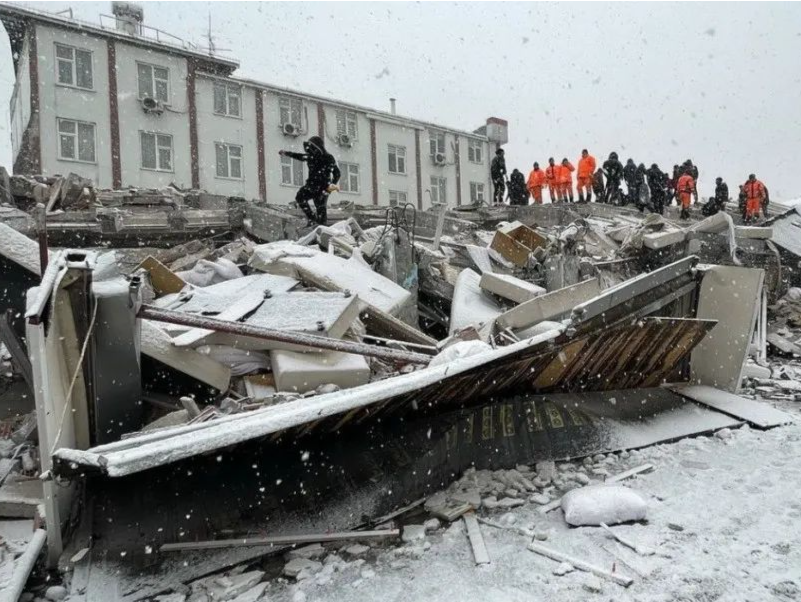 土耳其政府拨款1000亿里拉用于地震灾区救援