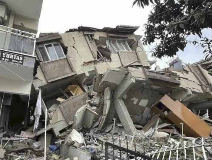 土耳其扩大震区建筑倒塌调查 已逮捕184人