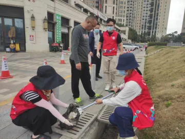 桂园街道鹿丹村社区：文明创建正当时，社区居民齐努力