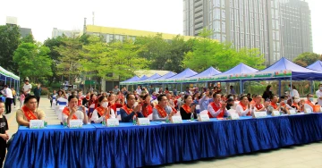 南山区南头街道马家龙社企联动 开启“城市超人”关爱行动新篇章