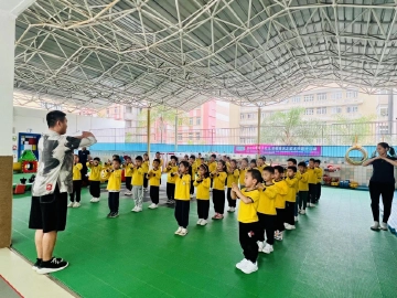园岭街道“幸福南天之武术兴趣班”公益活动开课