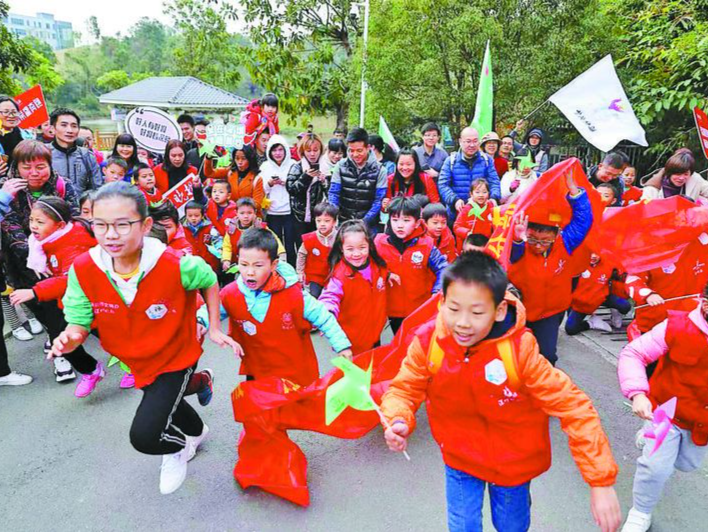 新闻日历 | 3月4日 两年前的今天 深圳志愿服务领域第一本“蓝皮书”发布