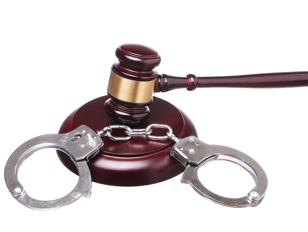 法官提醒：花式逃避债务 执行变执“刑”