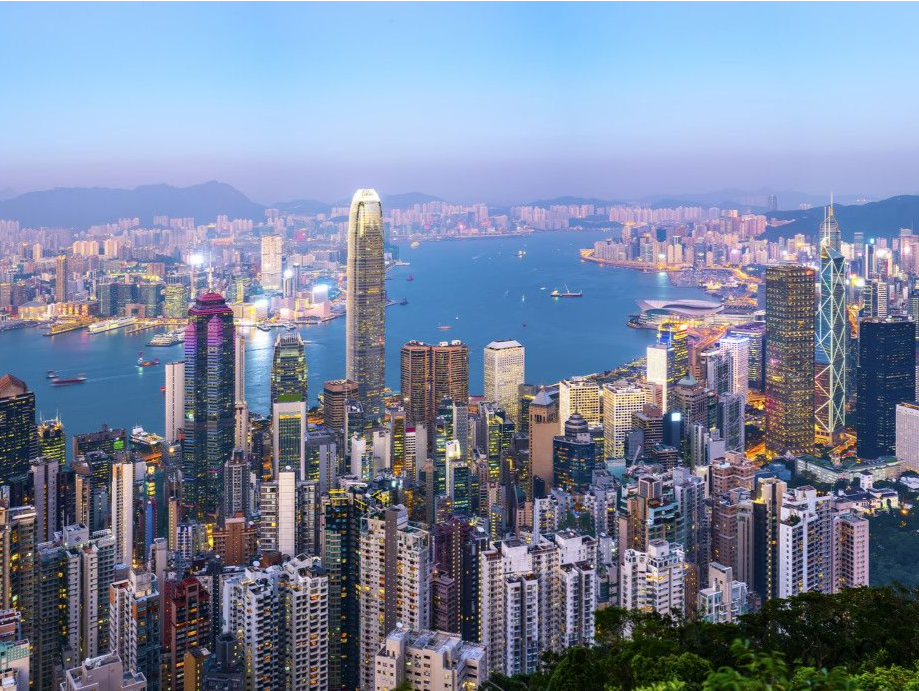 全面通关“满月” 香港迎来繁荣新光景