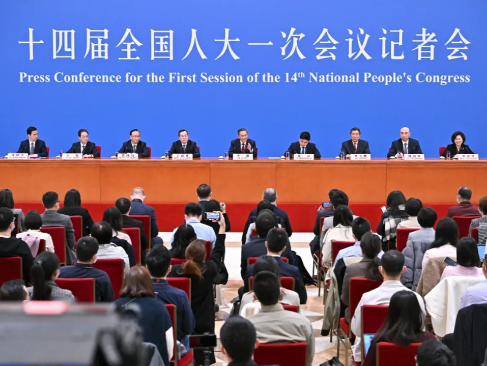 李强总理谈新一届政府施政目标和工作重点
