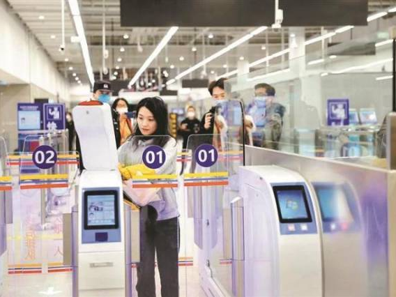 “反向代购”为什么能在香港和深圳兴起？