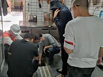 以查促改打好治水“组合拳”！玉塘街道全力推进涉水城市面源污染专项整治