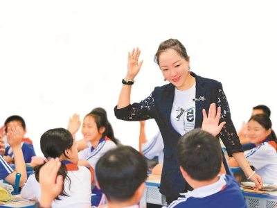 班里学生六年写出诗词近三百首！深圳女教师教出了一群国风少年