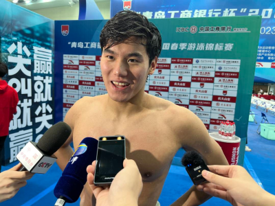 王长浩打破男子50米蝶泳全国纪录