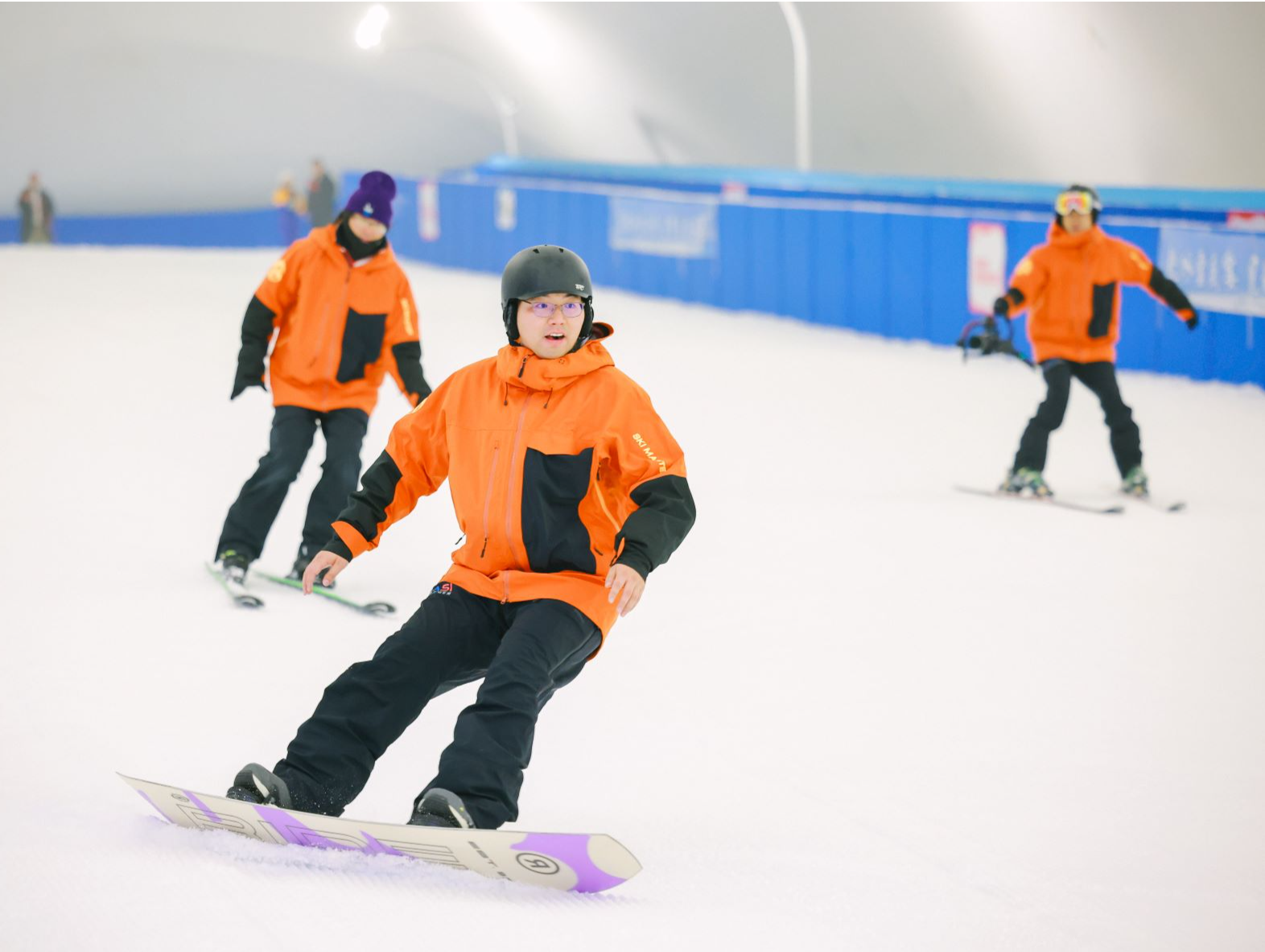 探营“广东省冰雪运动训练基地”卡鲁冰雪世界，在南国尽享玩雪乐趣