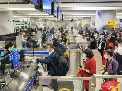 广深港高铁香港段重启长途列车服务，西九龙站口岸客流再创新高