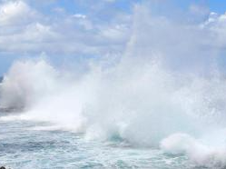 新西兰克马德克群岛附近海域发生7.1级地震