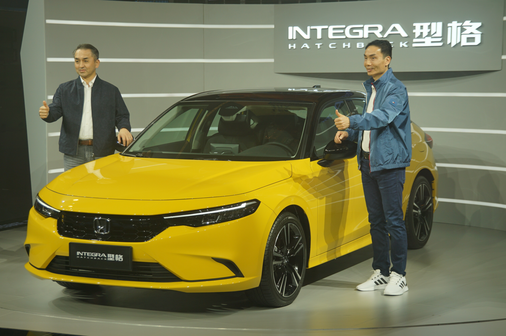 潮玩性能轿跑型格HATCHBACK上市 