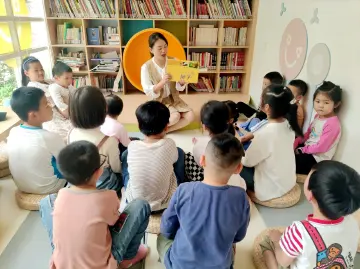 龙华区福城街道兴富社区：共建儿童友好社区，宝妈、幼师当主角