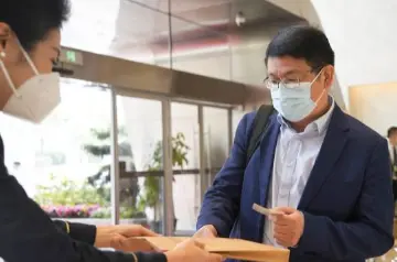 共赴春天之约！连任住粤全国政协委员启程赴京