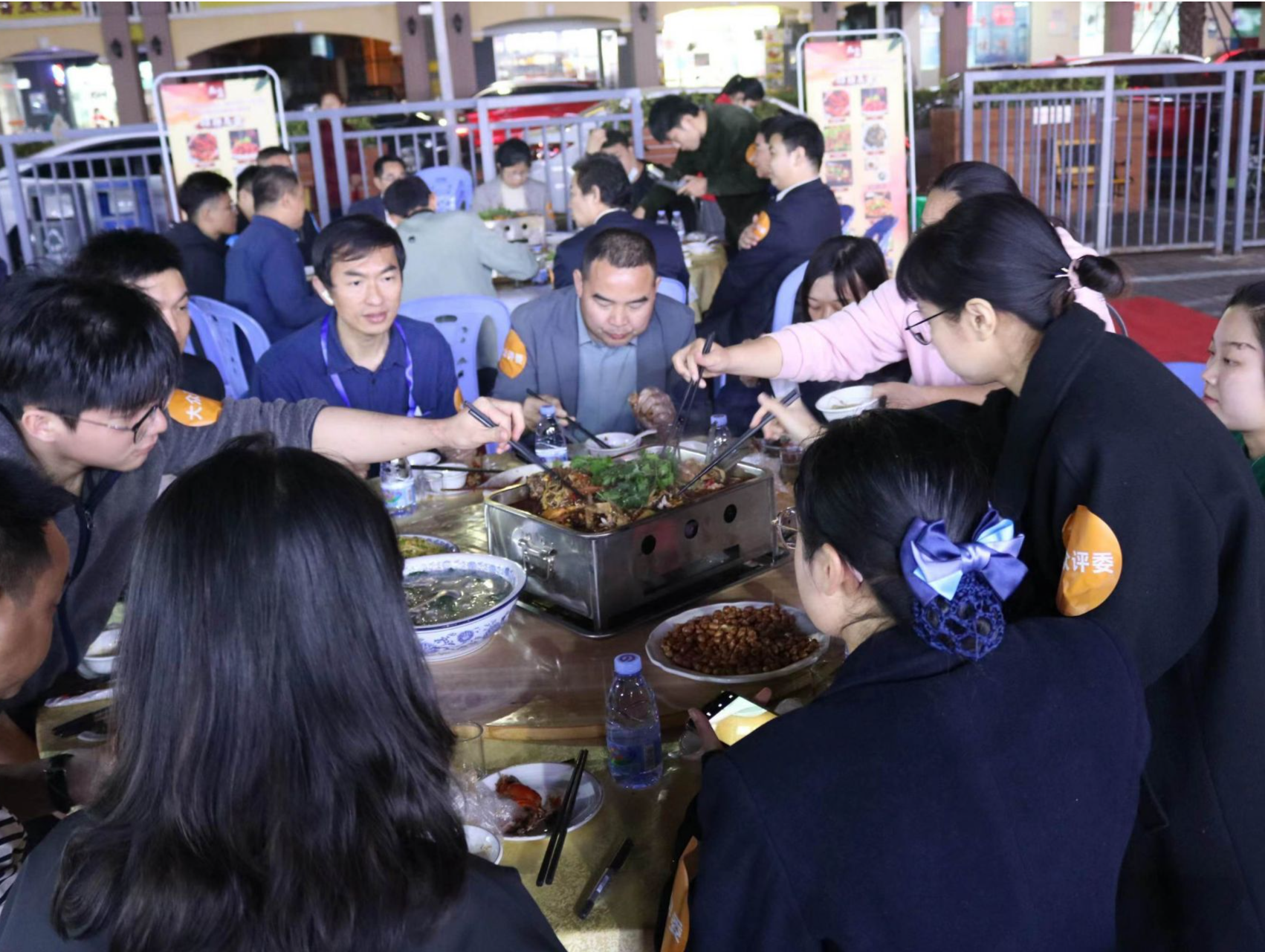 落实食品安全“两个责任” 马峦街道举办“食全食美·食在坪环”活动