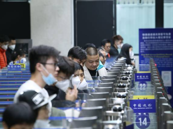 3月14日起，有香港旅居史人士从澳门前往内地无须核酸阴性报告