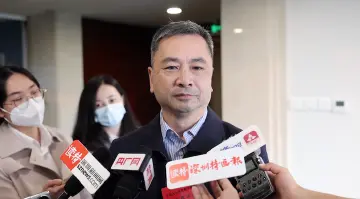 两会连线 | 常巨平：建立老年介护职业标准，加强监管和完善体系