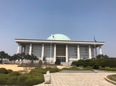 韩国在野党要求对韩日领导人会谈发起调查