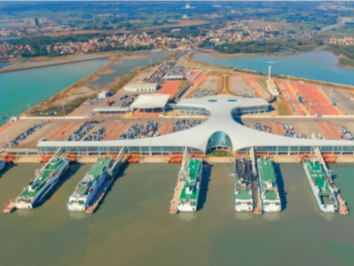 徐闻港，何以成为全球最大的客货滚装码头？