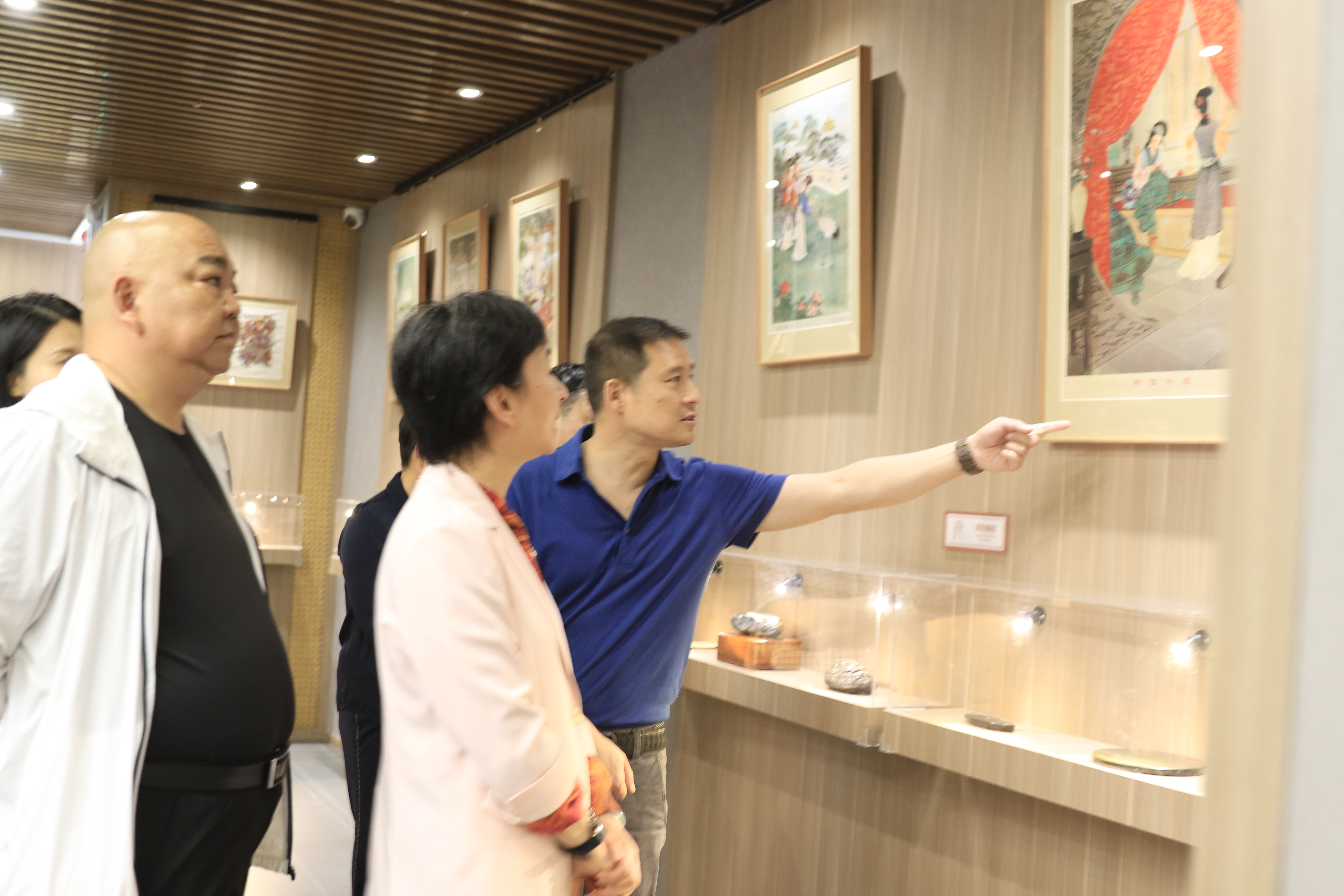 岁月璀璨看斑斓 | 上世纪50-90年代原版年画作品展览首次在深亮相