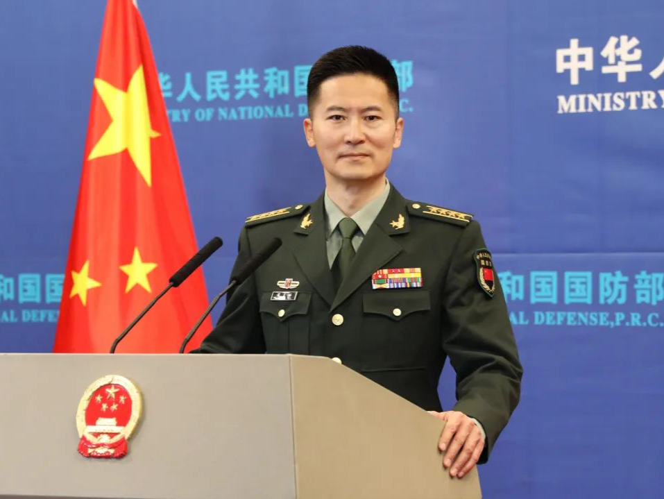 国防部就中国军队完成撤离中国在苏丹人员任务发表谈话