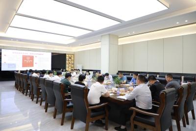 龙华区举办“法治助力企业高质量发展”书记茶话会