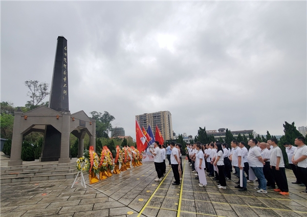 中建二局开展党建联建主题党日活动