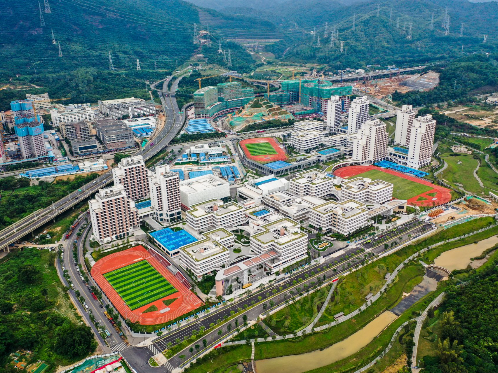 “建”证文明！中建科工助力深圳创建全国文明城市