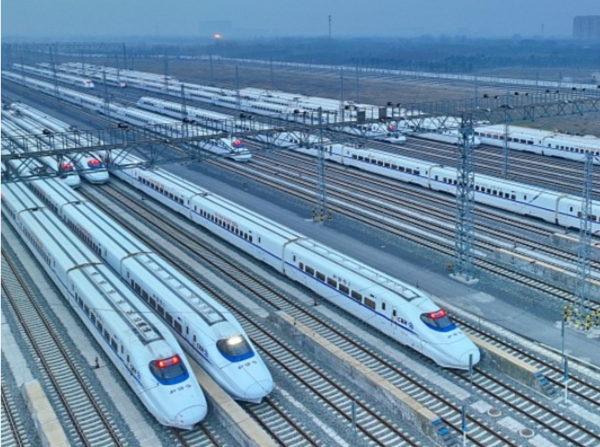 铁路部门加大五一假期运力投放 增开旅客列车1500多列