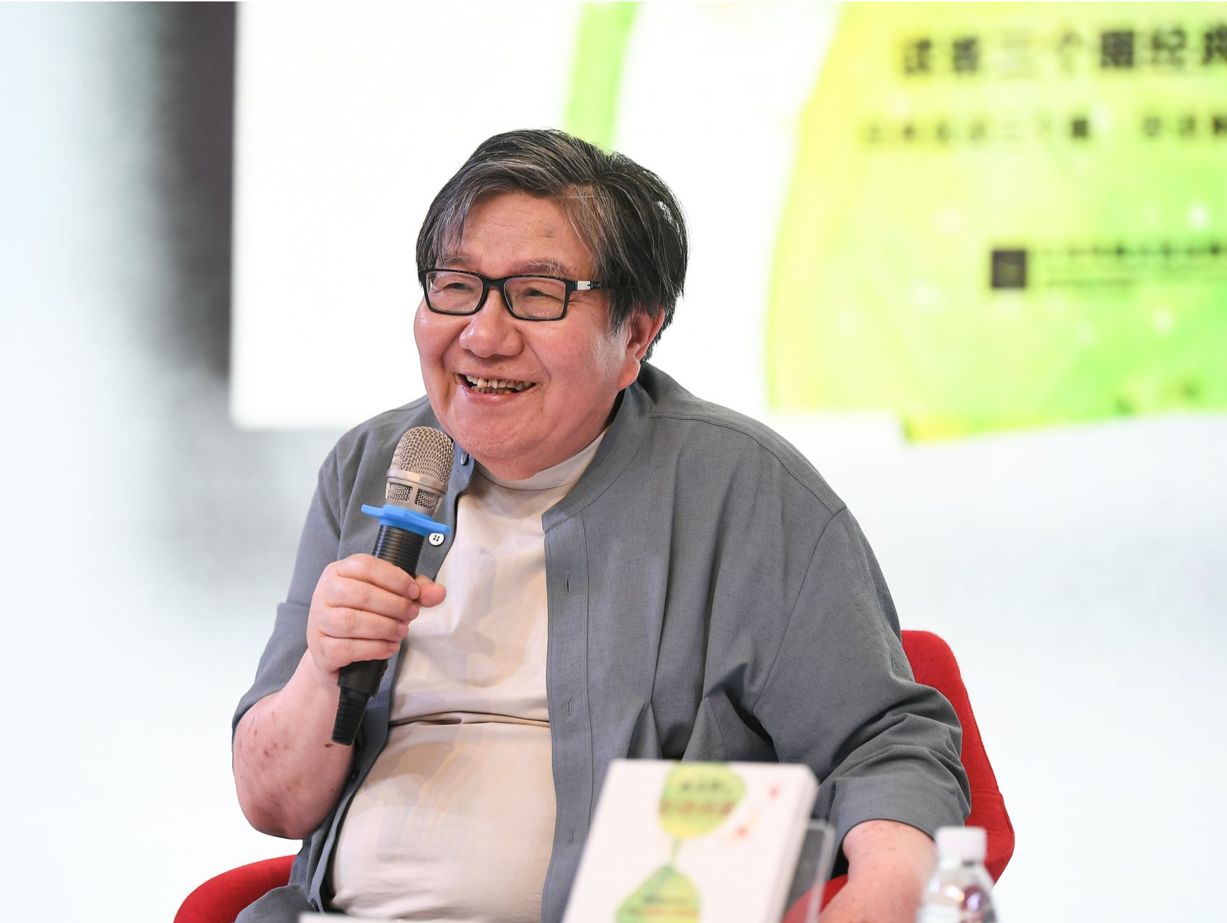 “你们没有读过这样一本关于古诗词的书” 复旦学生最难抢的诗词课出书啦