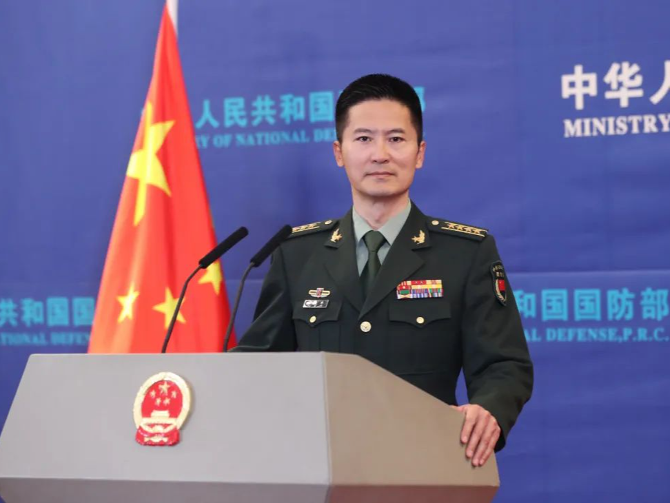 国防部新闻发言人谭克非就李尚福部长访问俄罗斯答记者问