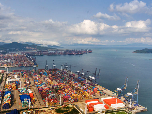 深圳一季度外贸进出口同比增长7.4%，拉动广东外贸增长3.1个百分点
