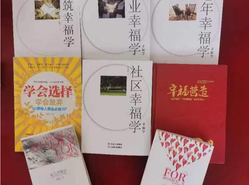 作家的社会责任感和多副笔墨——对话云南大学退休教授杨振昆