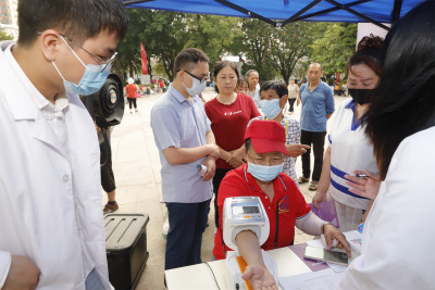 深圳湾实验室走进田寮社区 为55岁以上老年人提供脑健康免费检测