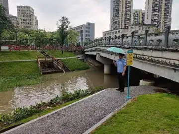 新湖街道加强防御排查应对雨季汛期