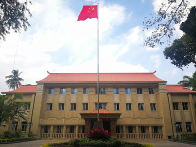 驻缅使馆解救1名被困中国公民
