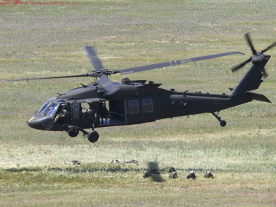 一个月内12名士兵死于直升机事故 美陆军下令禁飞