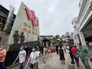 走进商圈看深圳 | 在盐田，逛商场和滨海休闲旅游竟能如此绝配？