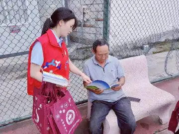 新湖街道开展网格管理系列宣传服务活动