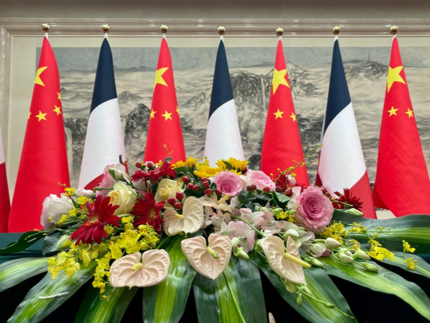 习近平将同法国总统马克龙举行会谈