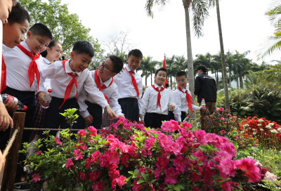 深圳少先队有了“自然课堂”！仙湖植物园少先队校外实践基地挂牌