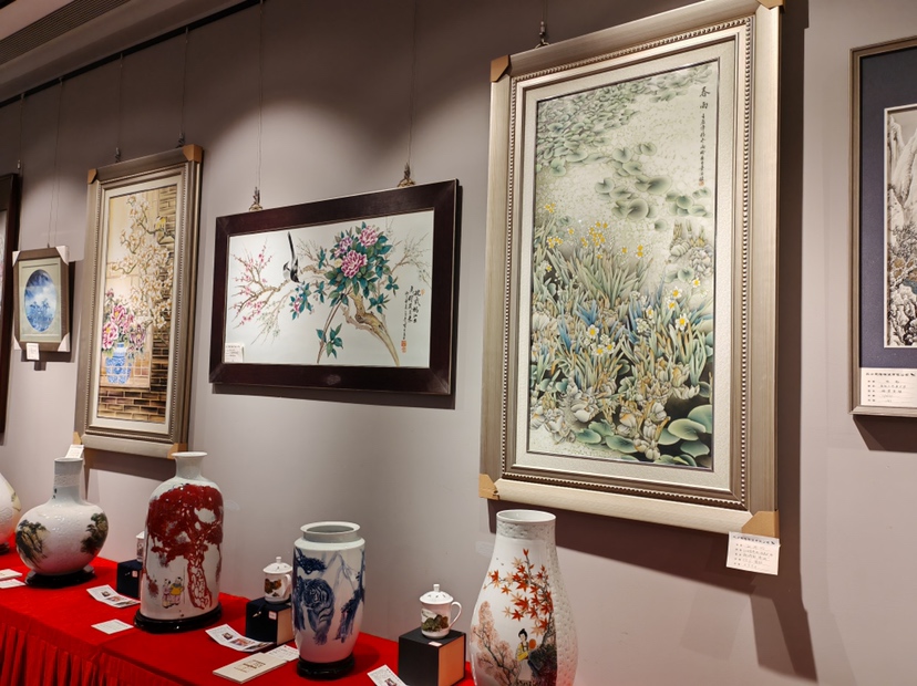 “景德镇名家（深圳）艺术陶瓷展”在华强北举办