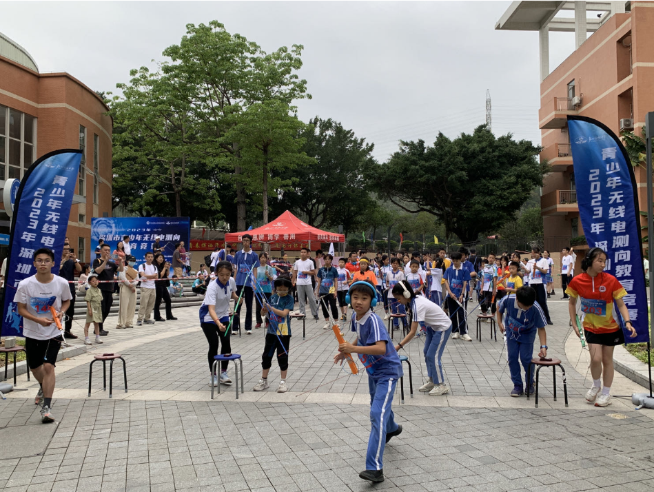 1500人次参赛 深圳市青少年无线电创新教育竞赛举行