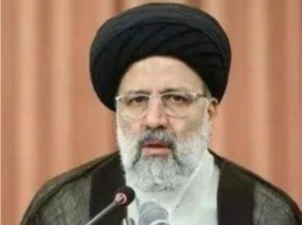 伊朗总统：伊朗并未将发展经济与解除制裁的谈判挂钩