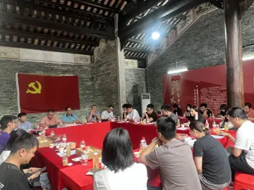 奋斗青春  聚力创新  公明下村举办五四青年党员主题沙龙活动
