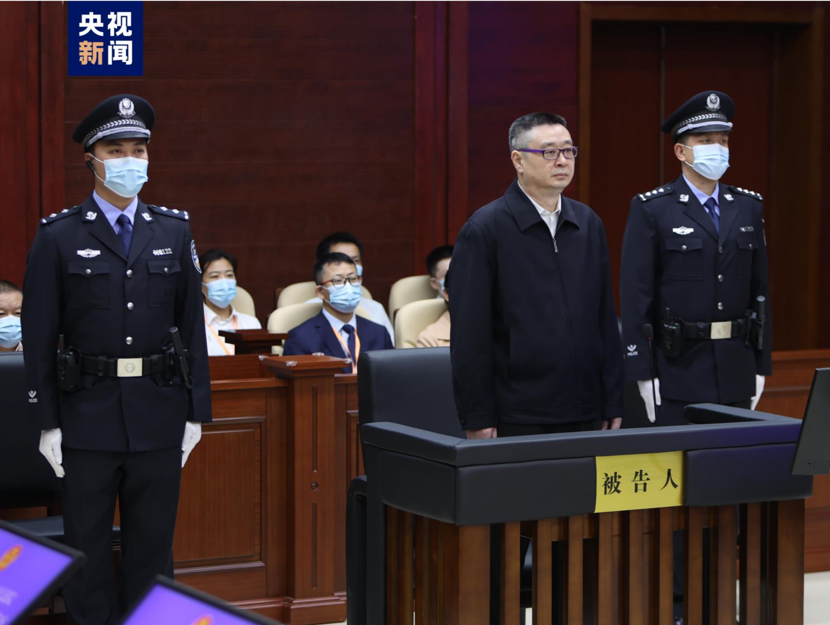 广西壮族自治区原副主席刘宏武受贿一案一审开庭