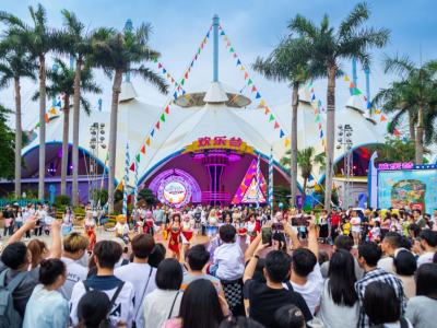 深圳欢乐谷“五一”假期接待游客超15万人次，比2019年同期增长70%！
